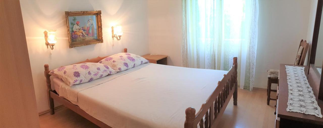 Apartments Josko Barbat Barbat na Rabu Екстериор снимка