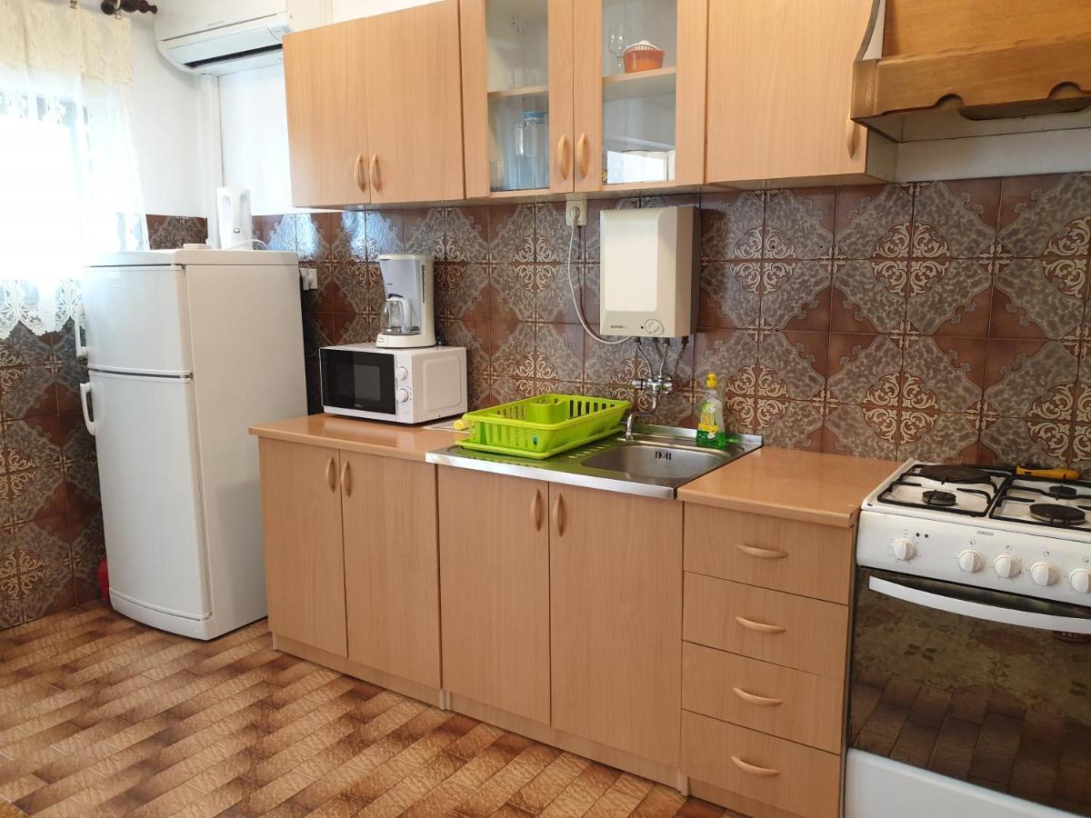 Apartments Josko Barbat Barbat na Rabu Екстериор снимка