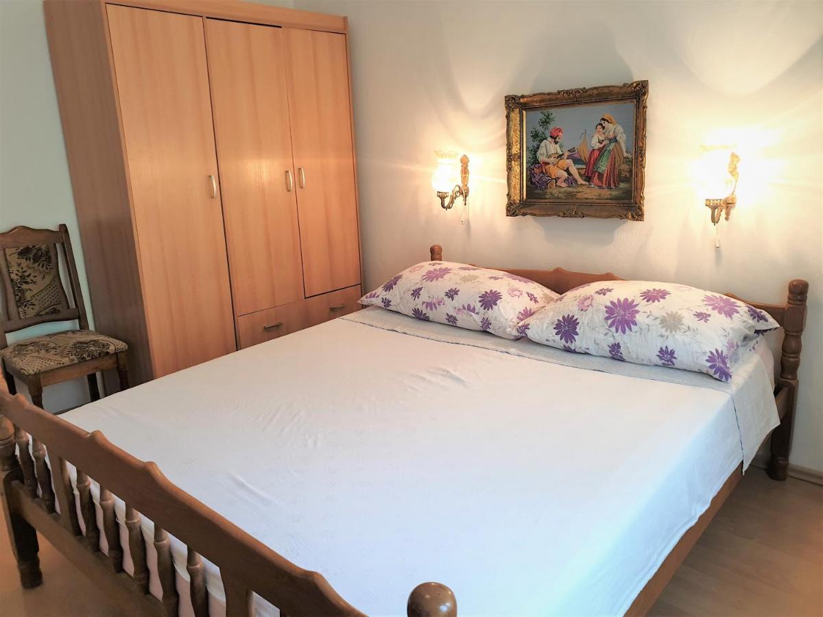 Apartments Josko Barbat Barbat na Rabu Екстериор снимка
