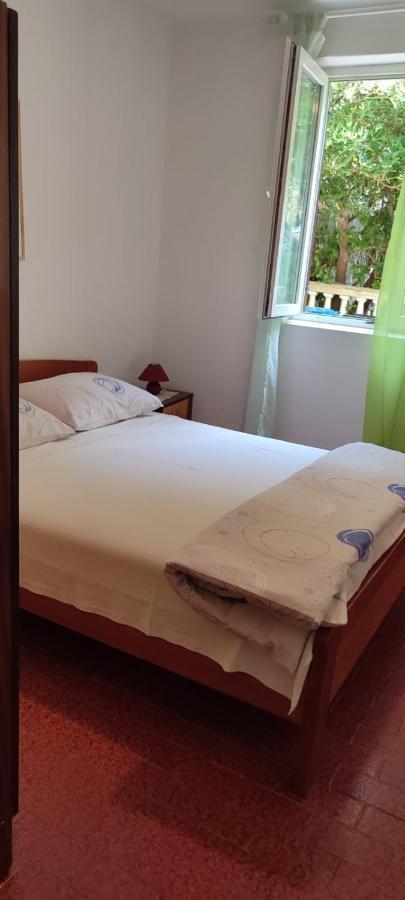 Apartments Josko Barbat Barbat na Rabu Екстериор снимка