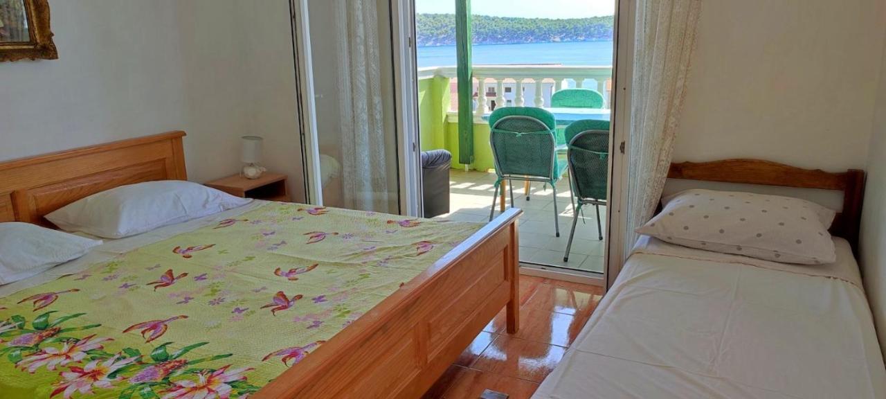 Apartments Josko Barbat Barbat na Rabu Екстериор снимка
